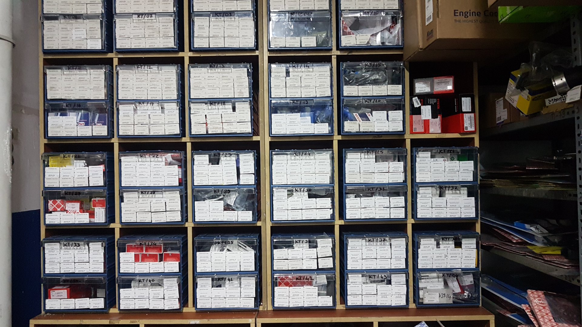 Bostancı Oto Sanayi Sitesi BMW Yedek Parça Satışı 